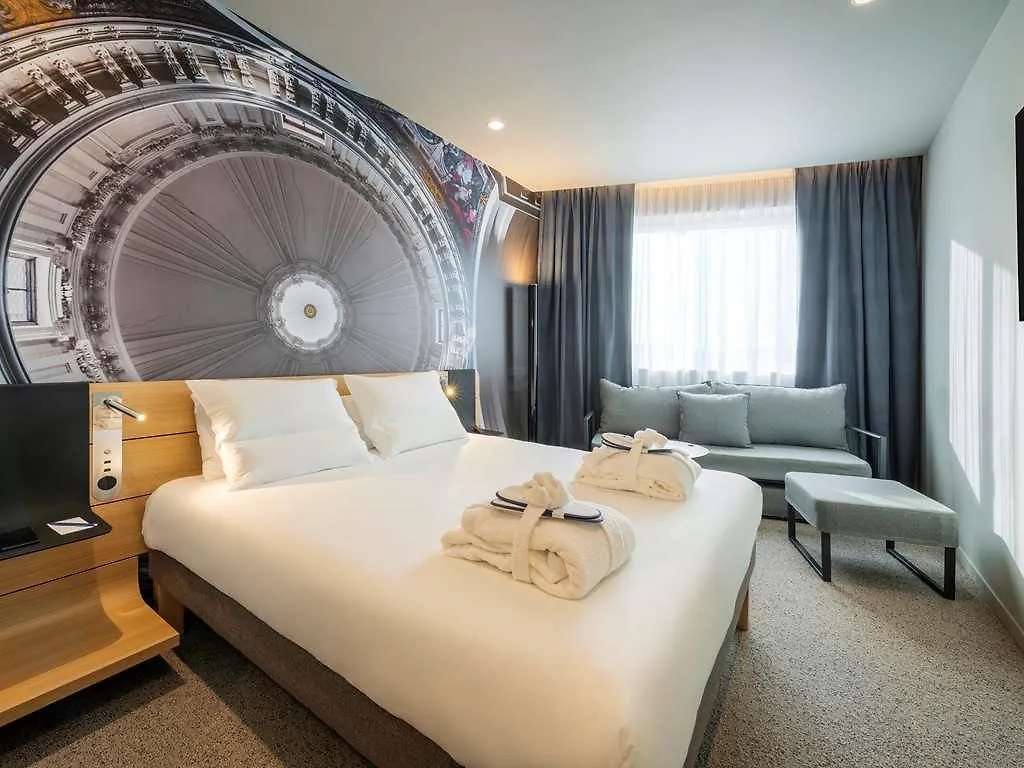 Novotel 20 Belleville 4*