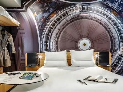 Novotel 20 Belleville 4* Παρίσι