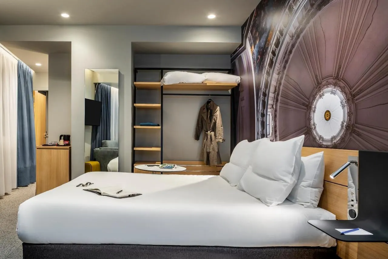 Novotel 20 Belleville 4* Paris