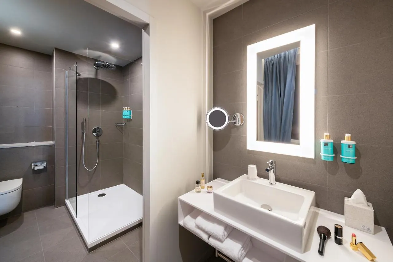 Hotel Novotel 20 Belleville Parigi