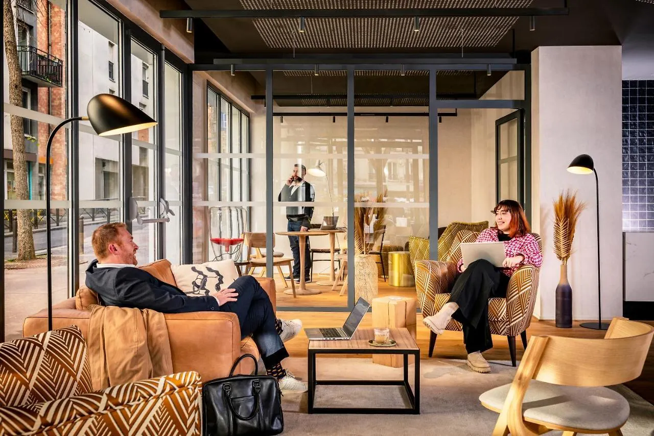 Novotel 20 Belleville Hotel 4*